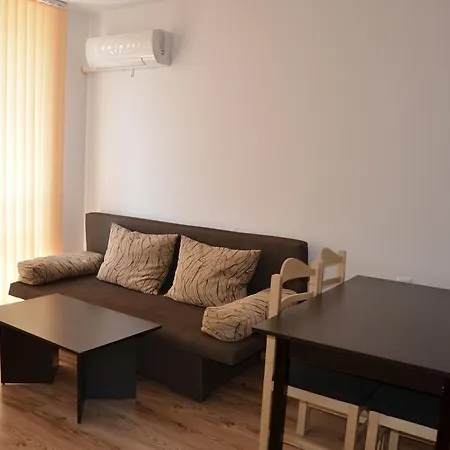 In Rodina 1 Sveti Vlas