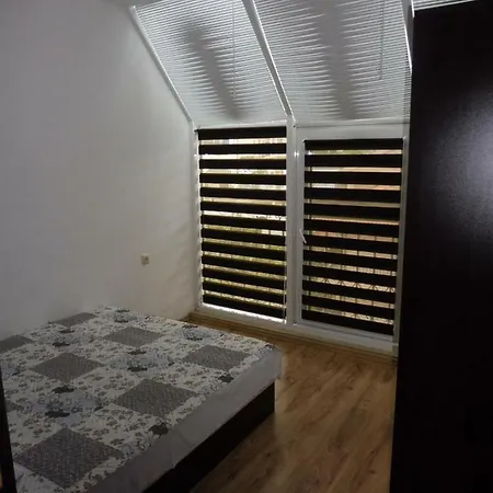 In Rodina 1 * Sveti Vlas
